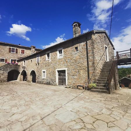 Apartma Baladur Brezovica pri Gradinu Buitenkant foto