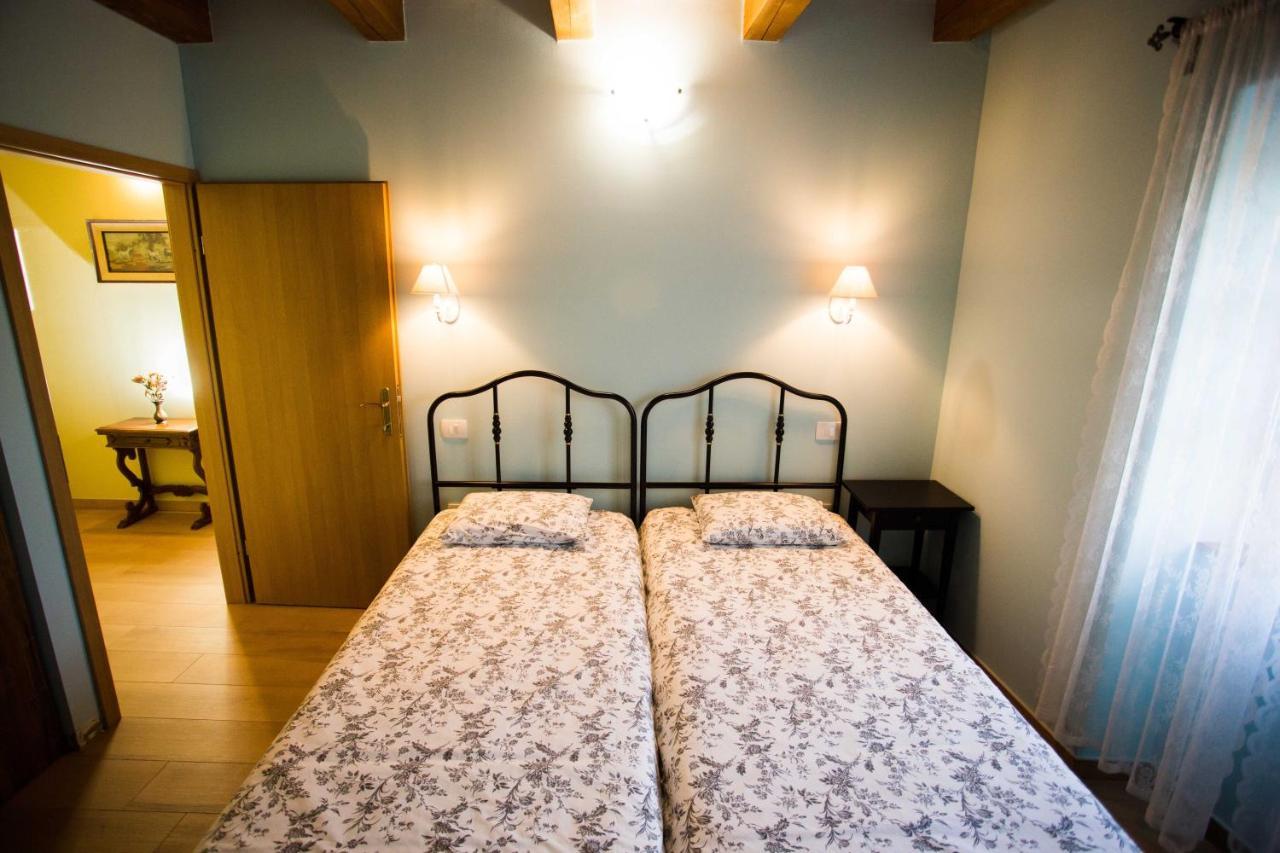 Apartma Baladur Brezovica pri Gradinu Buitenkant foto